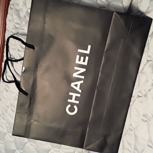 BOGO*Auth CHANEL Gift/shopping bag with vtg Y2K matt black